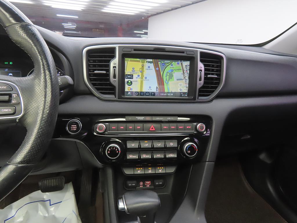 KIA Sportage - Vista 10