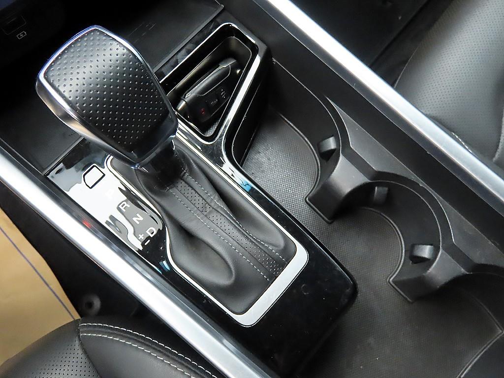 Ssangyong Torres - Vista 10