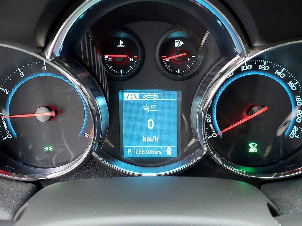 Chevrolet Cruise - Vista 11