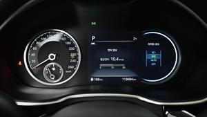 Genesis G80 - Vista 12