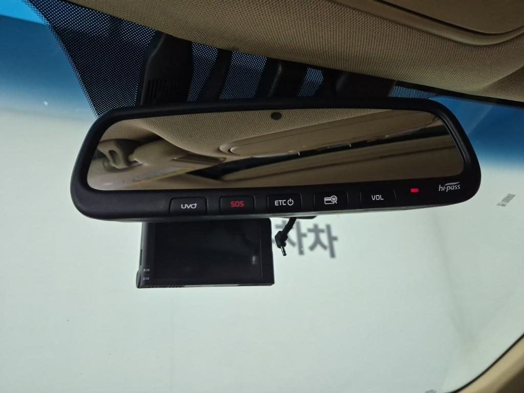 KIA Carnival 2019 Negro - Importación desde Corea - HF Imports Iquique - Foto 18