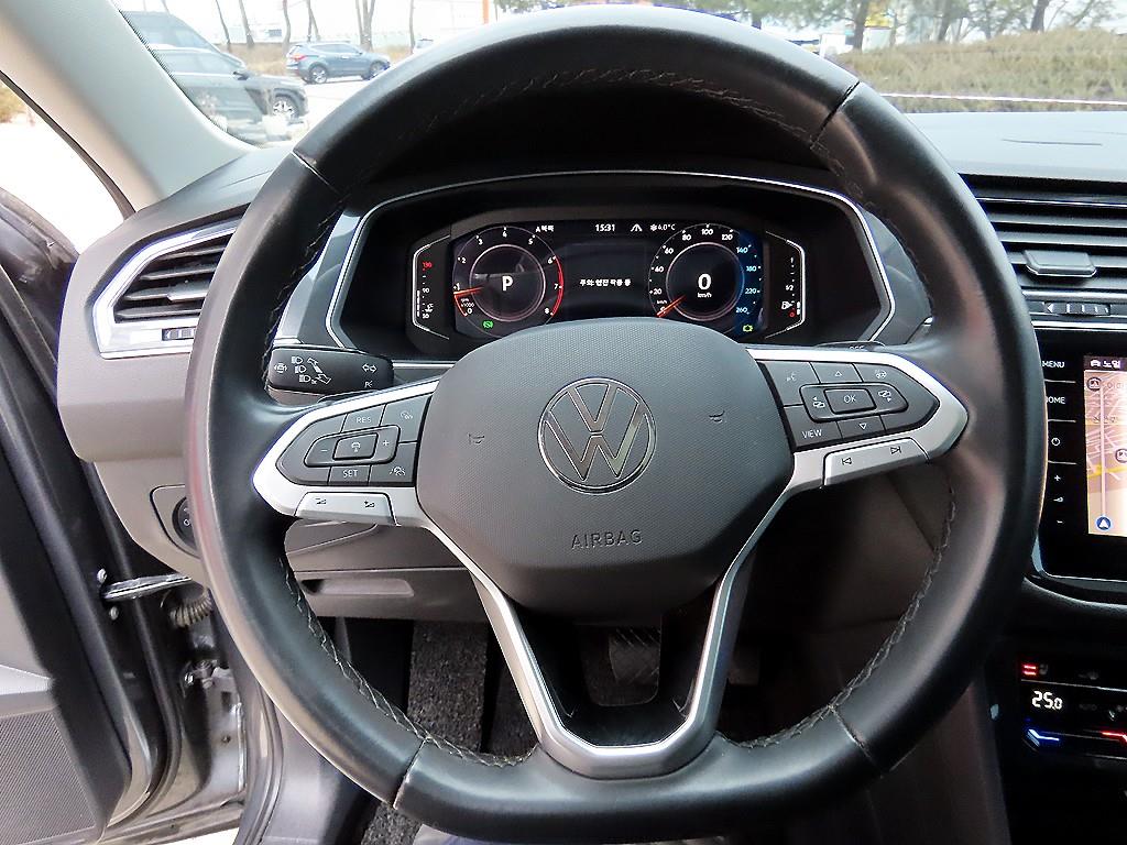 Volkswagen Tiguan - Vista 8