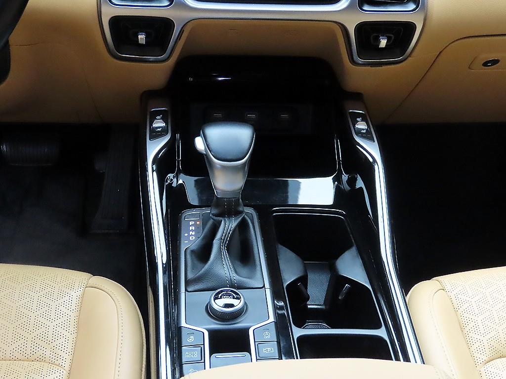 KIA Sorento - Vista 11