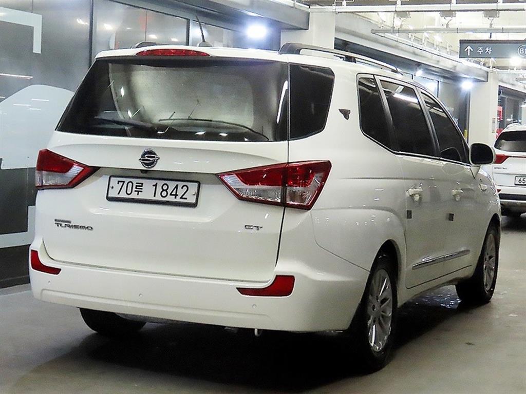 Ssangyong Korando - Vista 4
