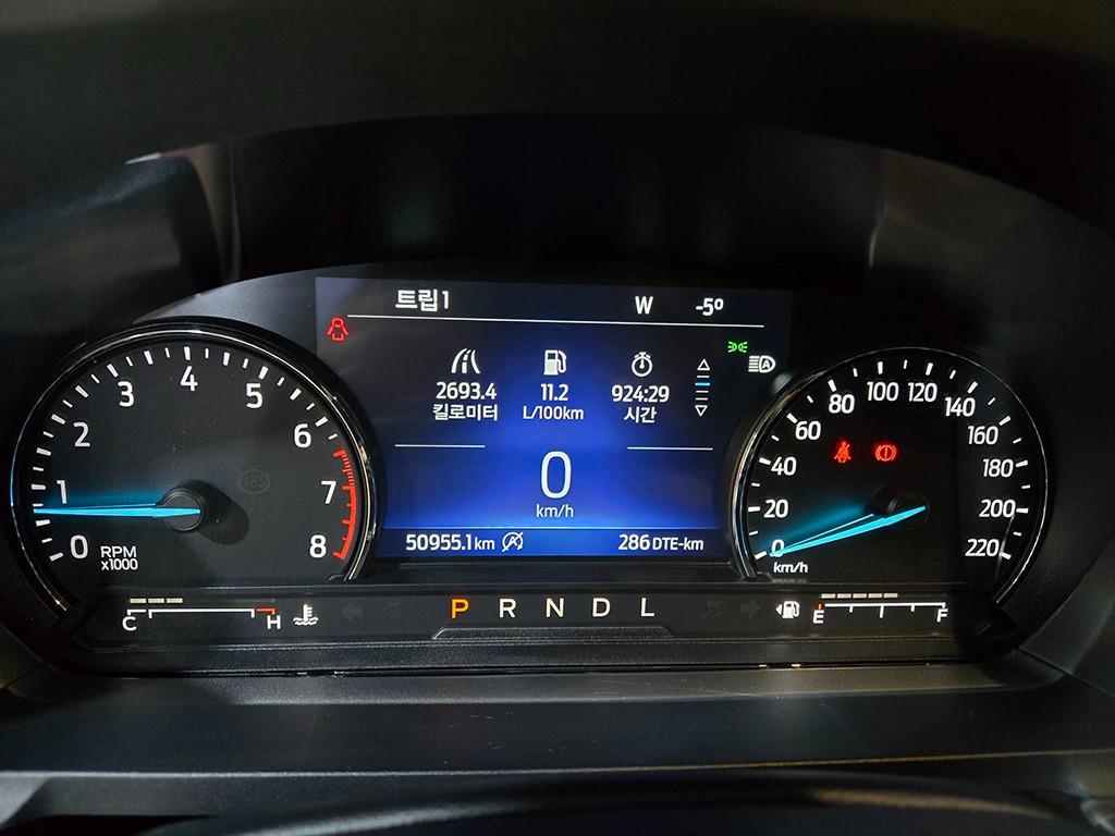 Ford Explorer - Vista 9