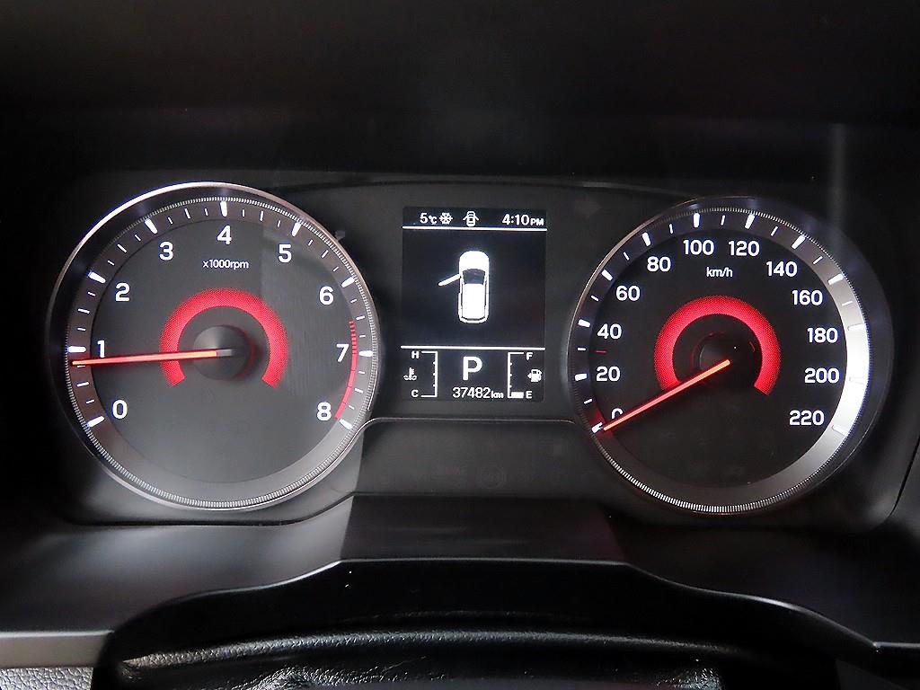 Ssangyong Tivoli - Vista 8