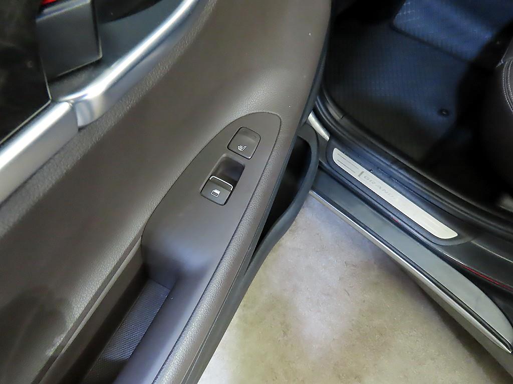 HYUNDAI Grandeur 2018 Gris - Importación desde Corea - HF Imports Iquique - Foto 17