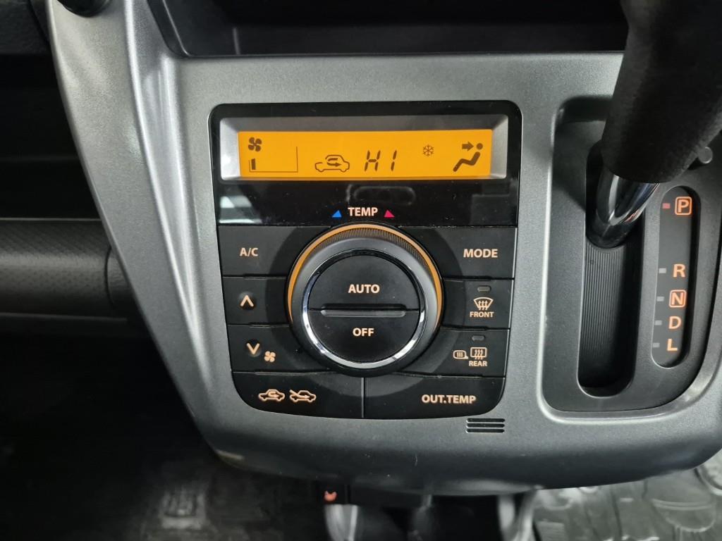 Suzuki Hustler - Vista 10