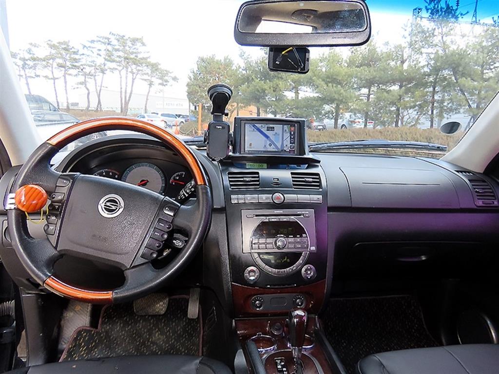 Ssangyong Rexton - Vista 7