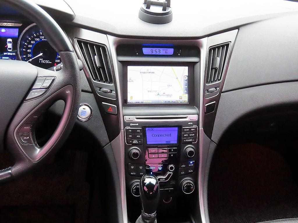 HYUNDAI Sonata - Vista 9