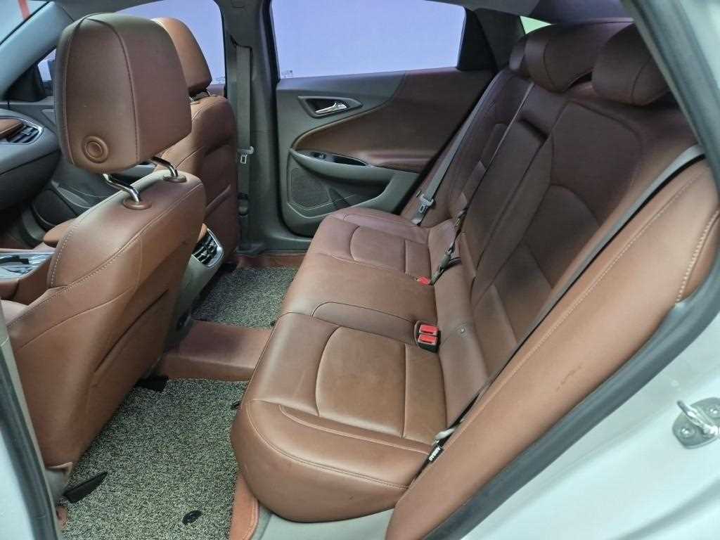 Chevrolet Malibu - Vista 12