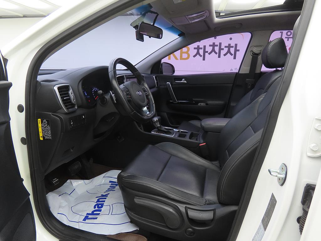 KIA Sportage - Vista 5