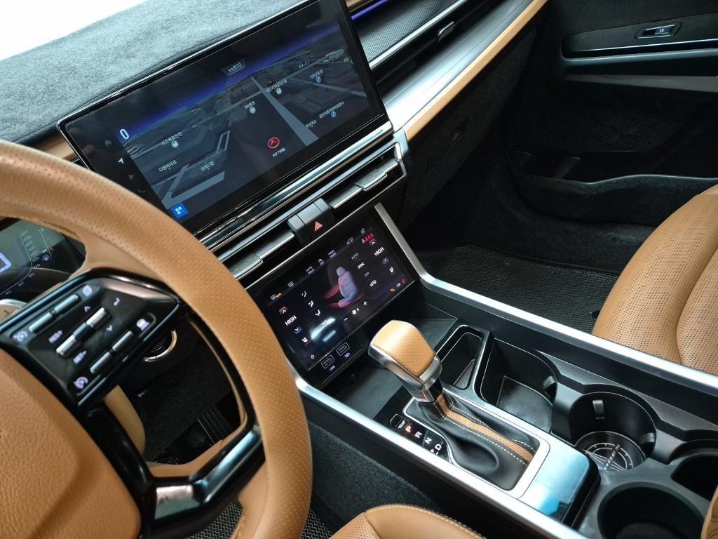 Ssangyong Torres - Vista 9