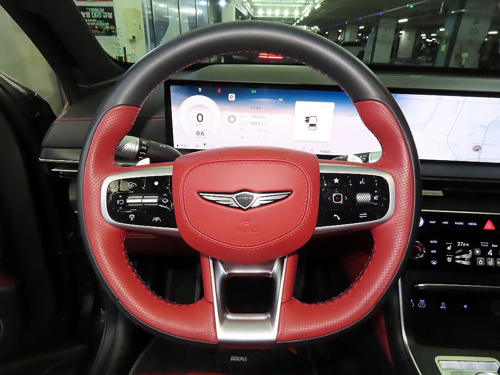 Genesis GV80 - Vista 8