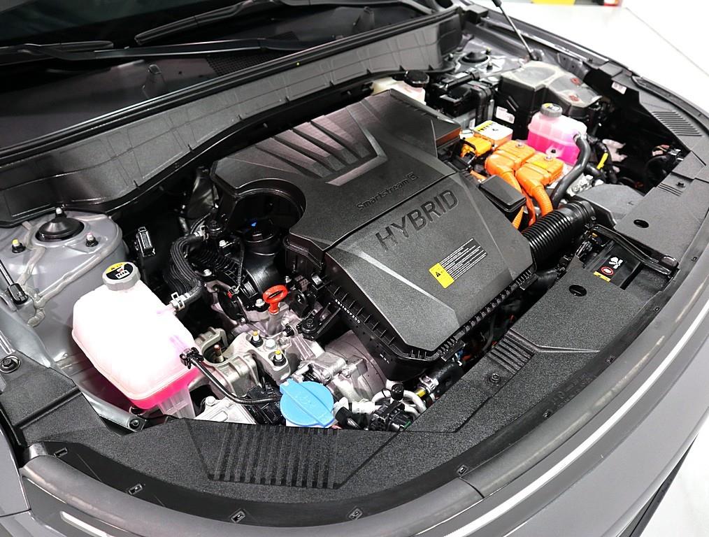 HYUNDAI Kona - Vista 6