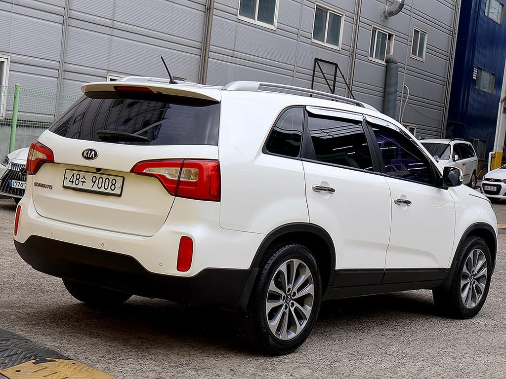 KIA Sorento - Vista 7