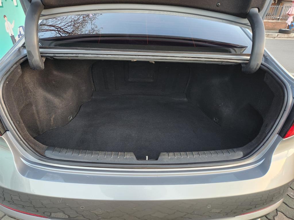 HYUNDAI Sonata - Vista 5