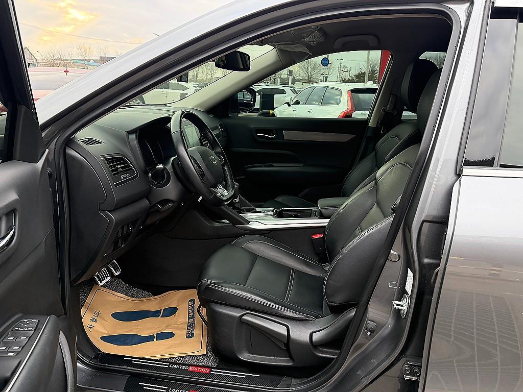 SAMSUNG QM6 - Vista 6