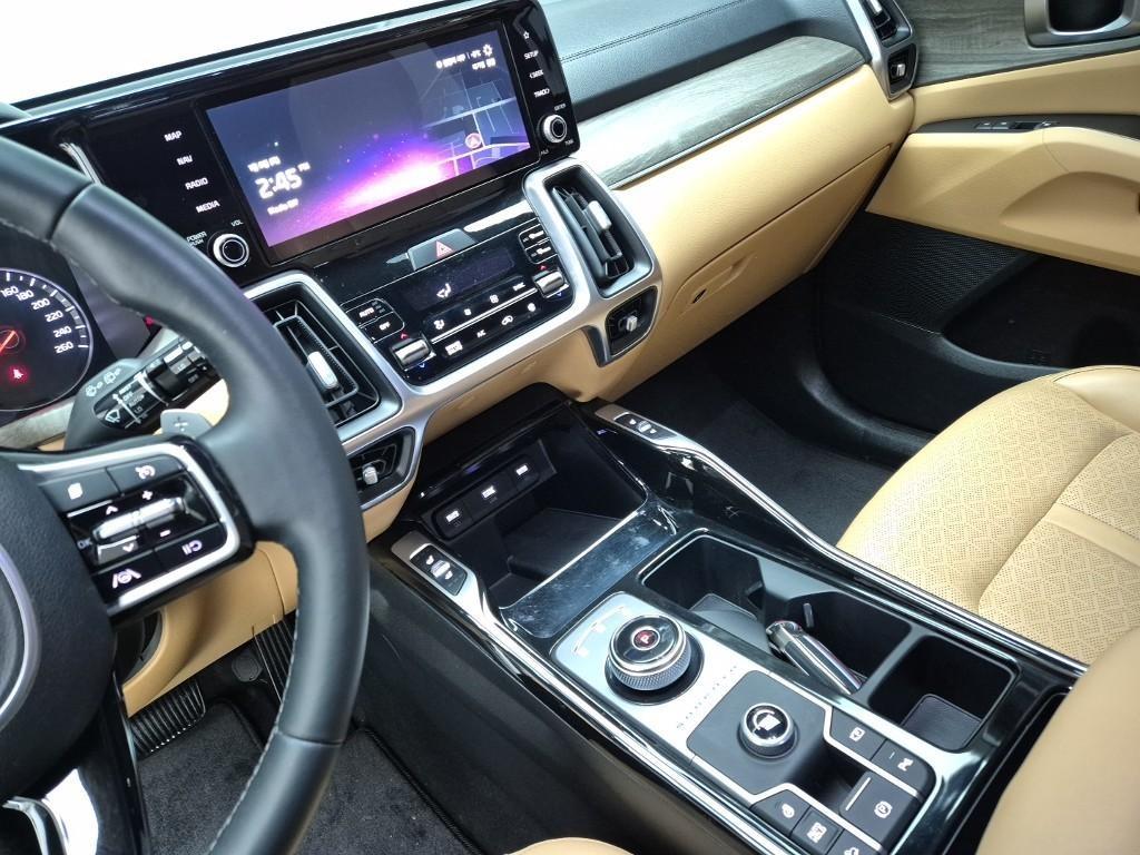 KIA Sorento - Vista 10