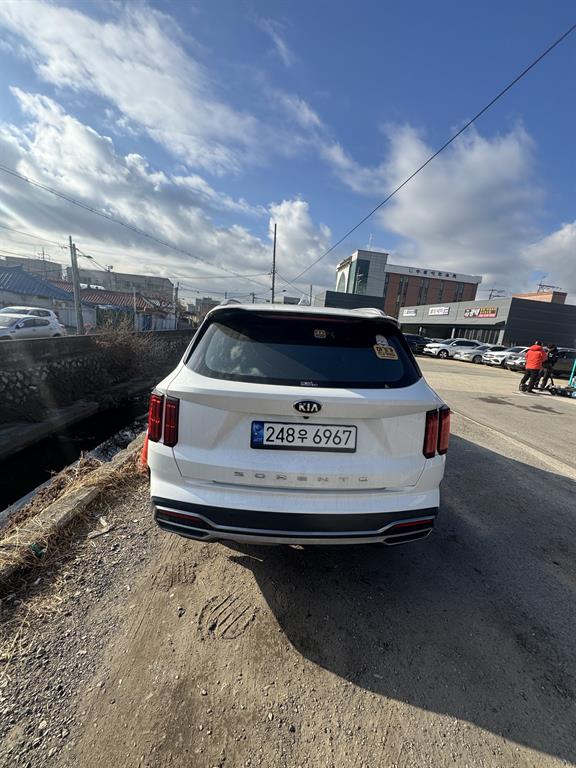 KIA Sorento - Vista 4