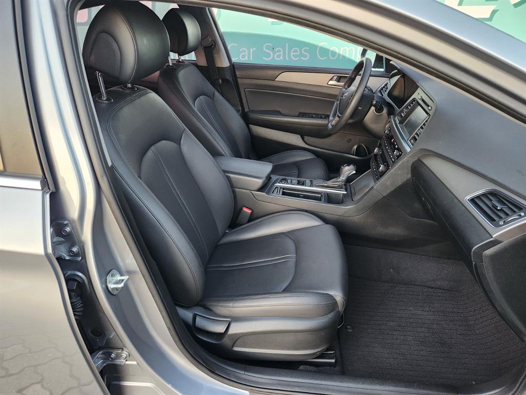 HYUNDAI Sonata - Vista 7