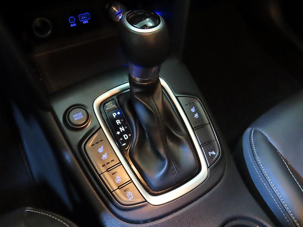 HYUNDAI Kona - Vista 11