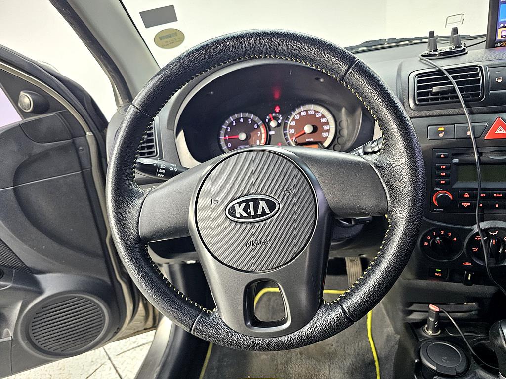 KIA Morning - Vista 12