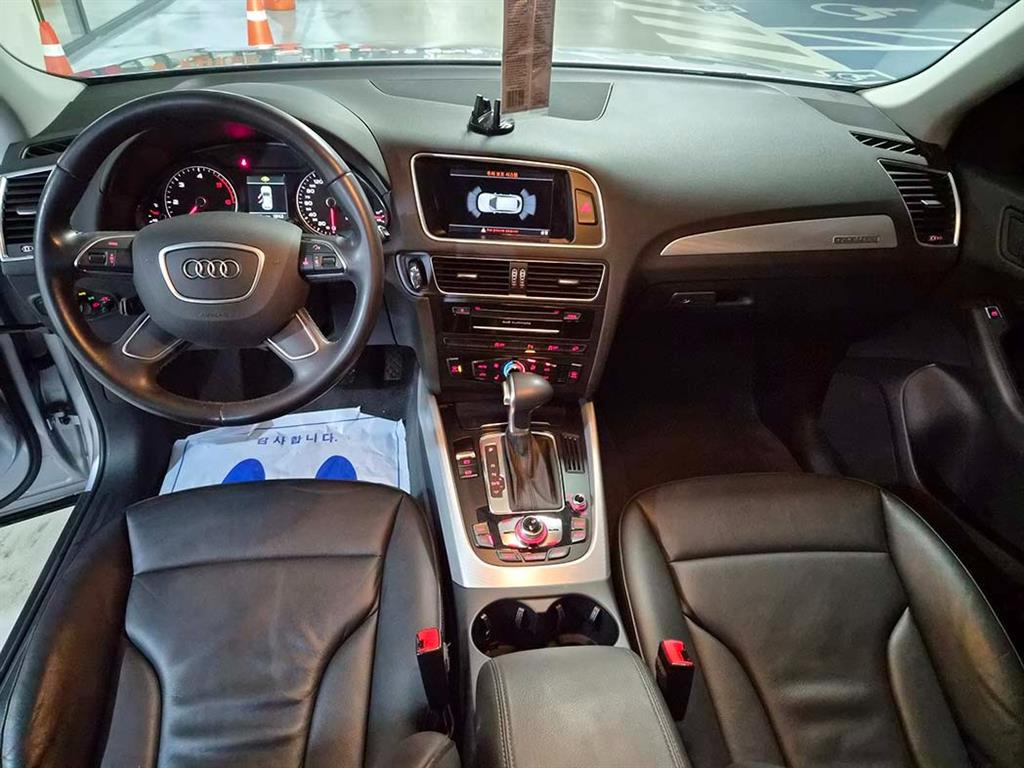 Audi Q5 - Vista 8