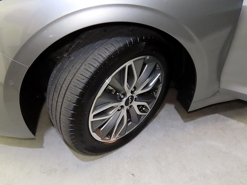 KIA K5 2023 Gris - Importación desde Corea - HF Imports Iquique - Foto 20