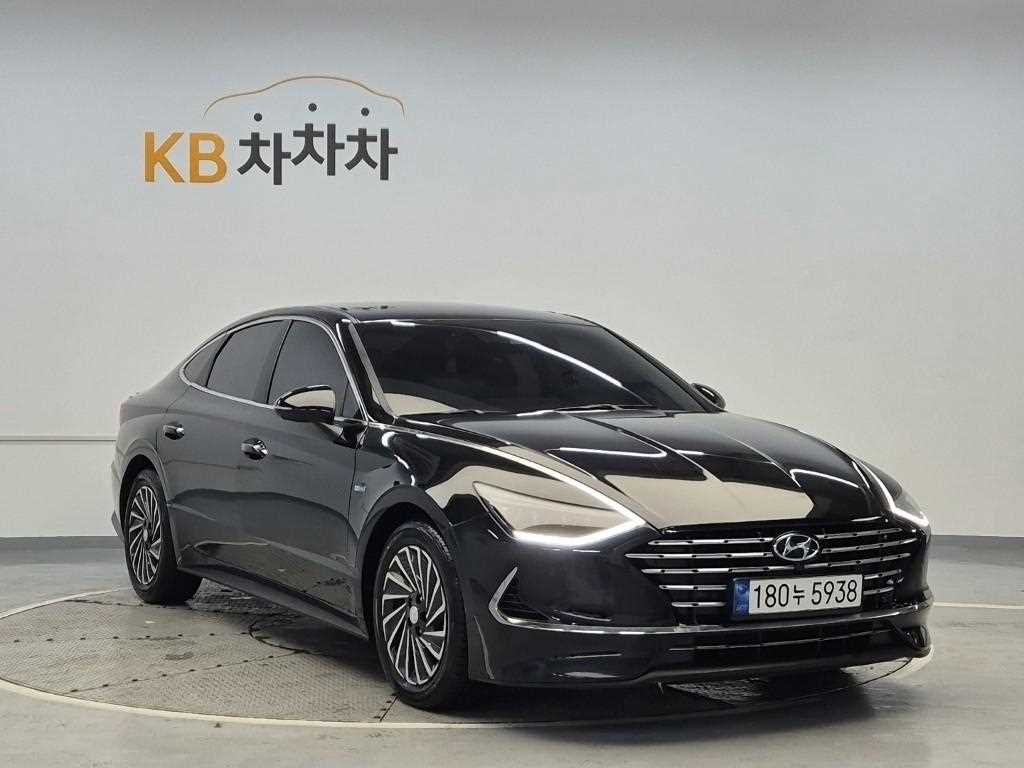 HYUNDAI Sonata - Vista 4