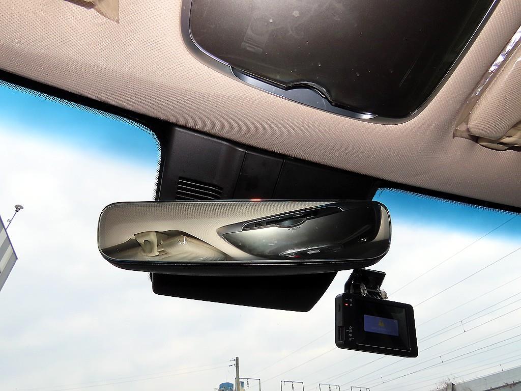 Genesis GV70 2022 Negro - Importación desde Corea - HF Imports Iquique - Foto 15