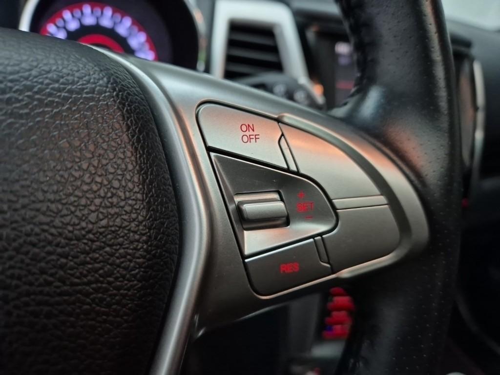 Ssangyong Tivoli 2016 Negro - Importación desde Corea - HF Imports Iquique - Foto 16