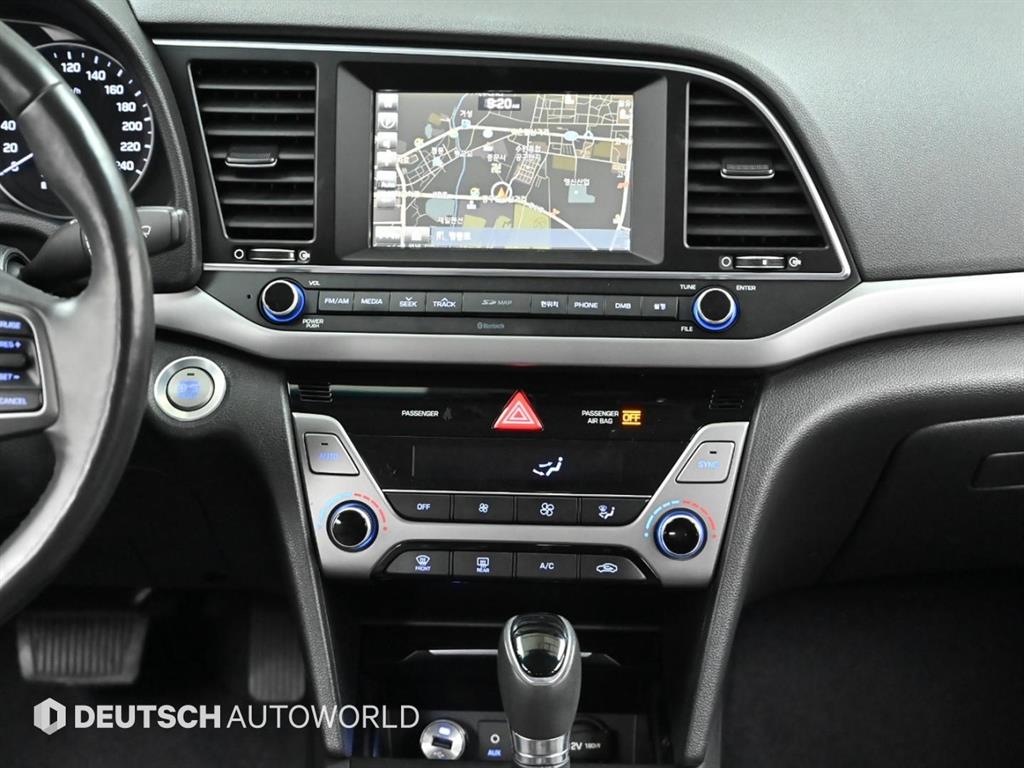 HYUNDAI Avante 2016 Negro - Importación desde Corea - HF Imports Iquique - Foto 14