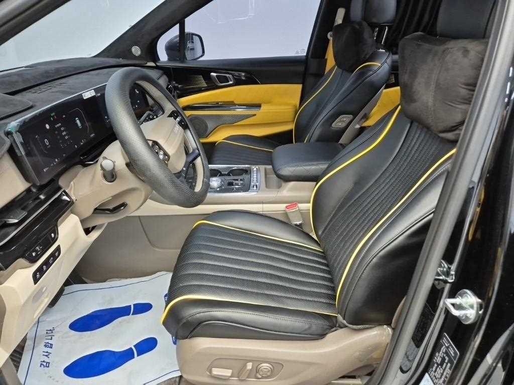 KIA Carnival - Vista 11