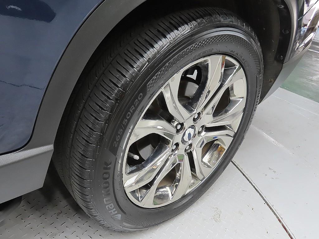 Ssangyong Rexton - Vista 9