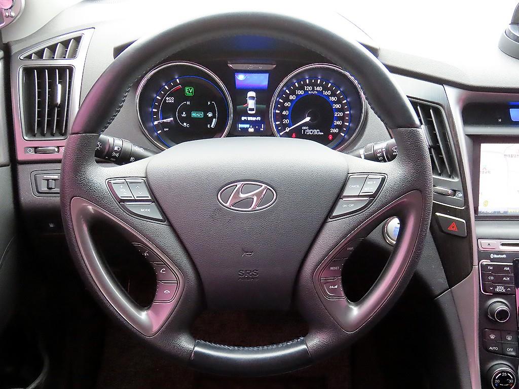 HYUNDAI Sonata - Vista 7