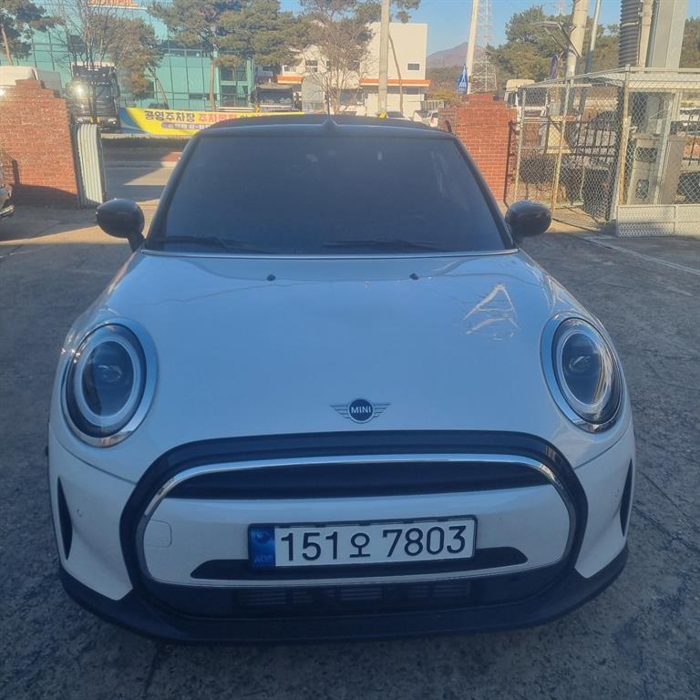 Mini Cooper Convertible 2024 Blanco - Importación desde Corea - HF Imports Iquique - Foto 1