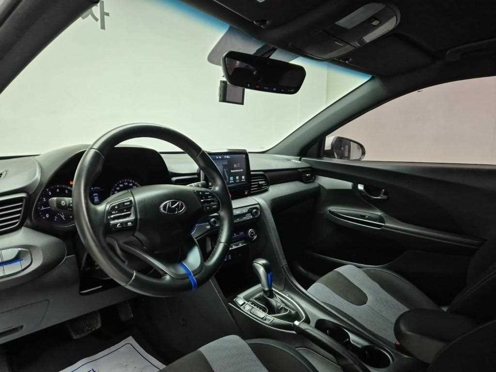 HYUNDAI Veloster - Vista 7