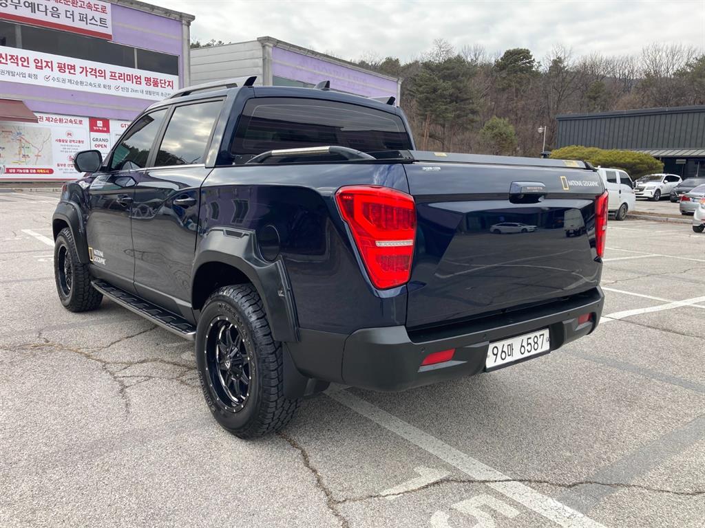 Ssangyong Rexton - Vista 5