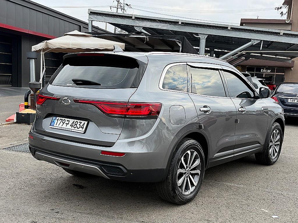 SAMSUNG QM6 - Vista 4