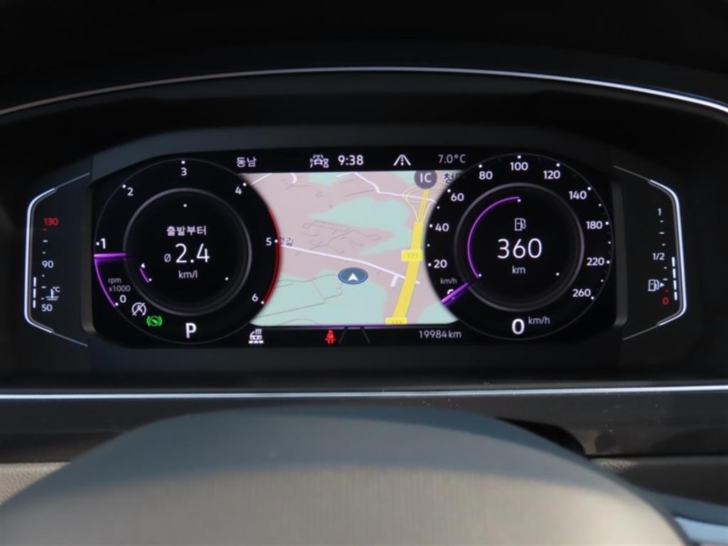 Volkswagen Tiguan - Vista 9