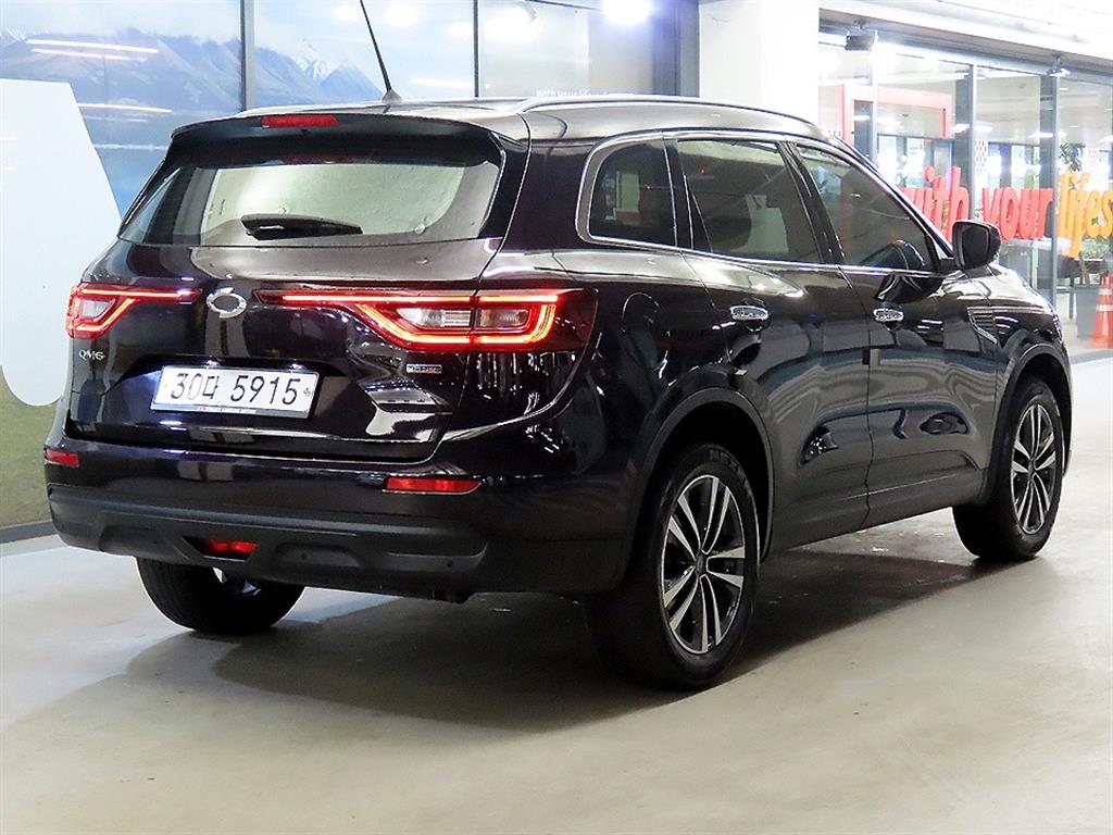 SAMSUNG QM6 - Vista 4