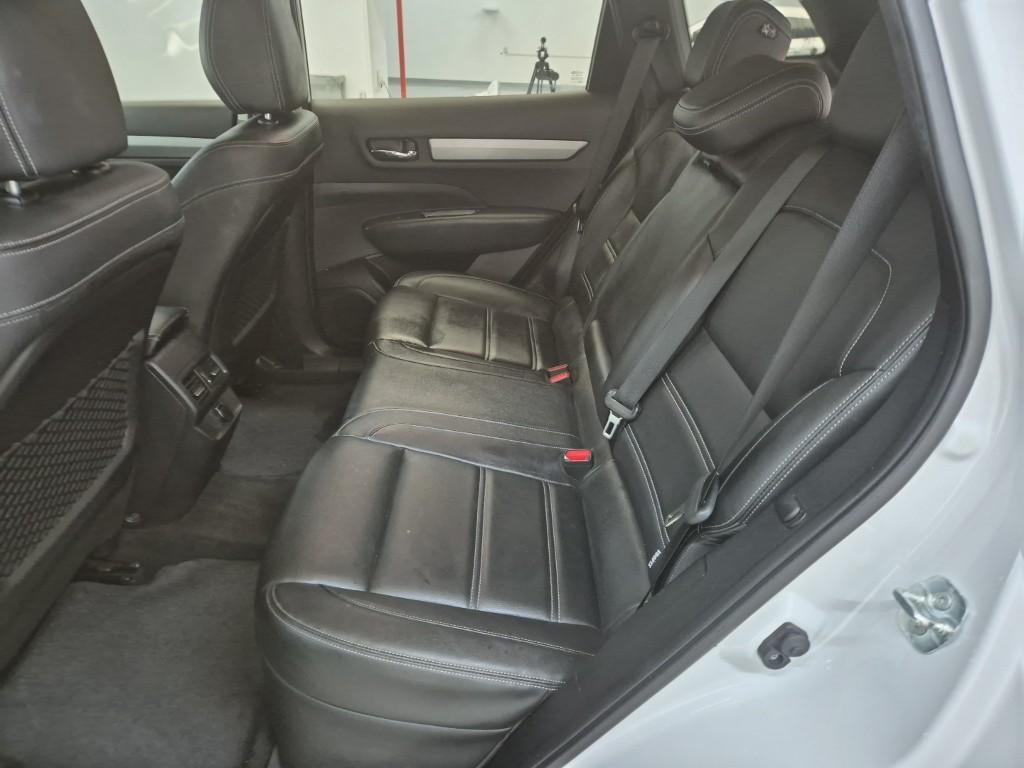 SAMSUNG QM6 - Vista 12