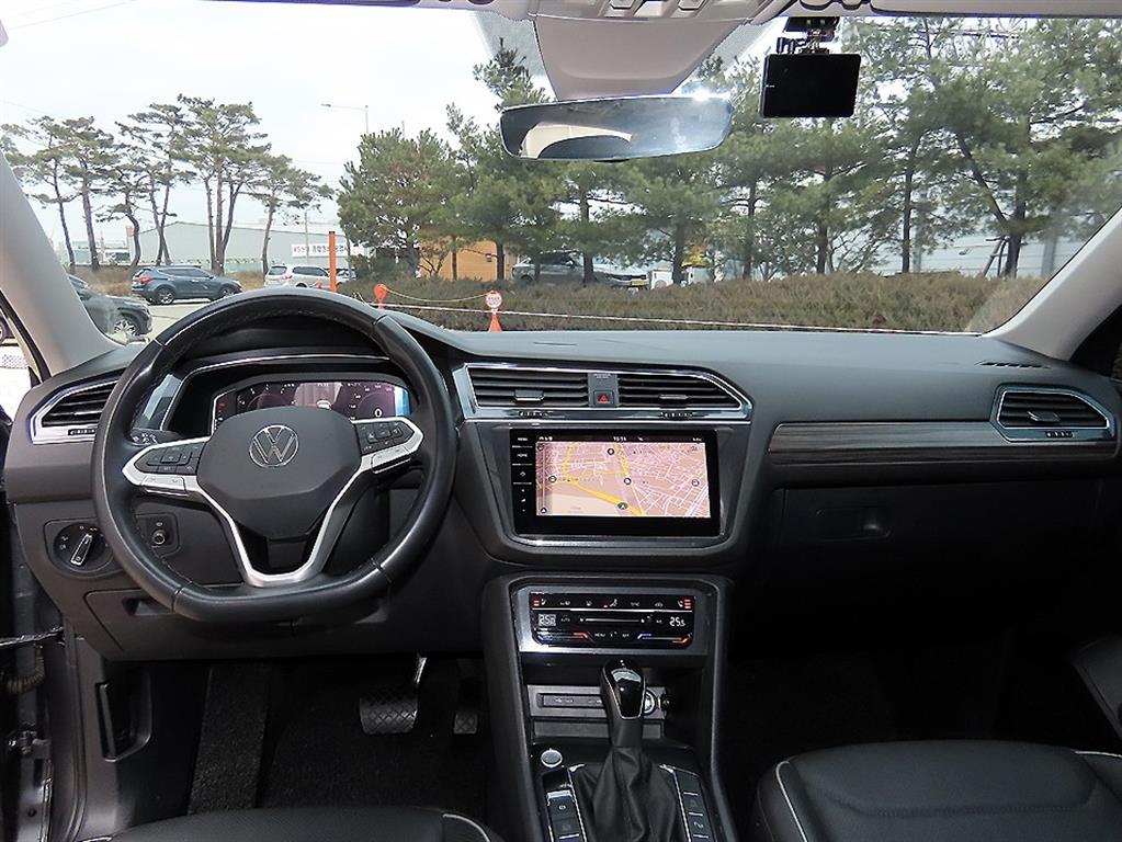 Volkswagen Tiguan - Vista 7