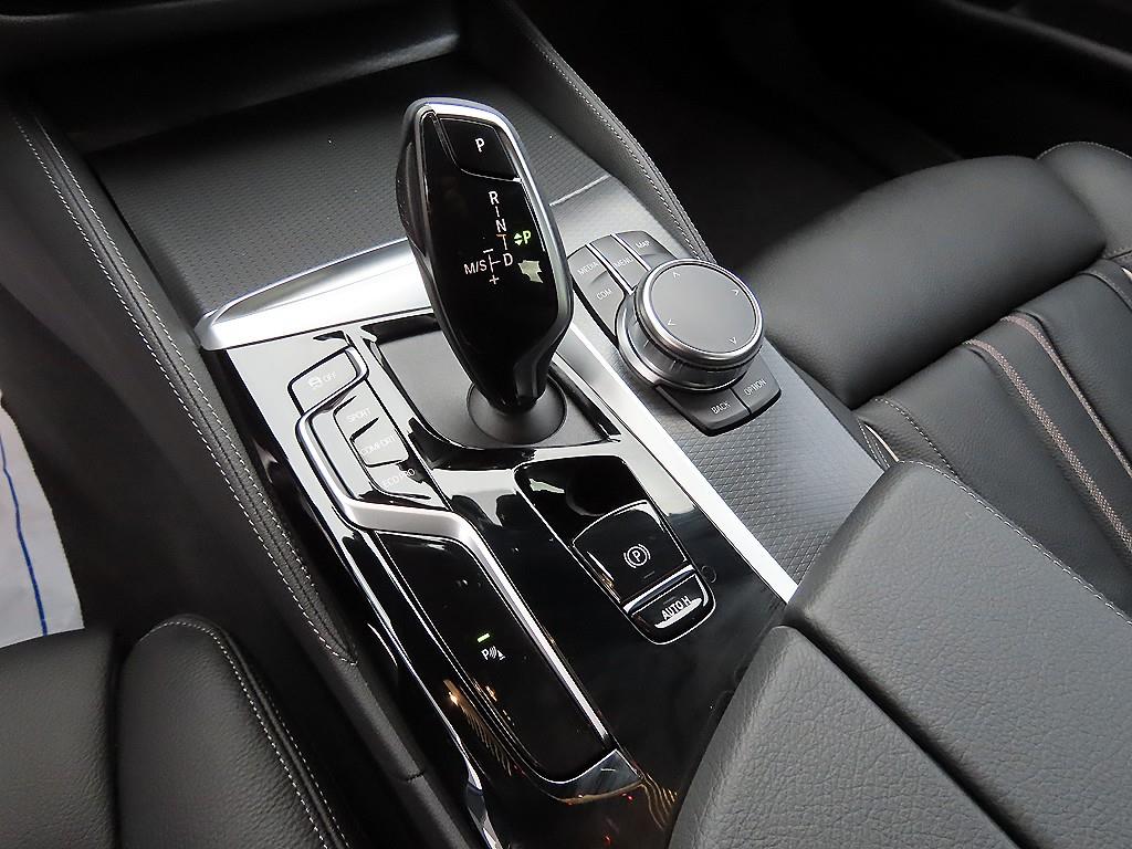 BMW 5 Series - Vista 11