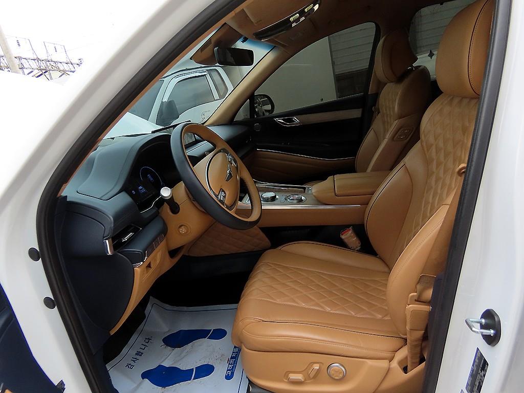 Genesis GV80 - Vista 5