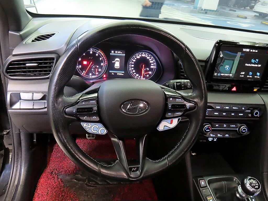 HYUNDAI Veloster - Vista 8