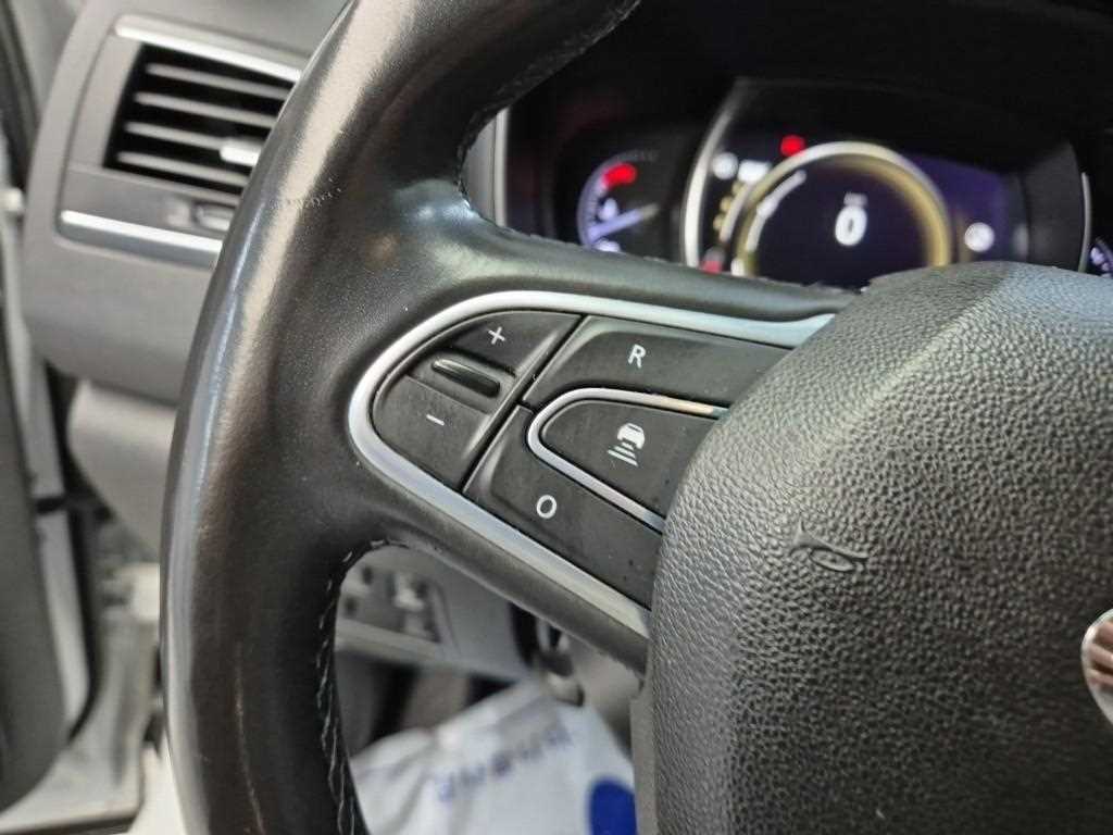 SAMSUNG QM6 2023 Blanco - Importación desde Corea - HF Imports Iquique - Foto 15