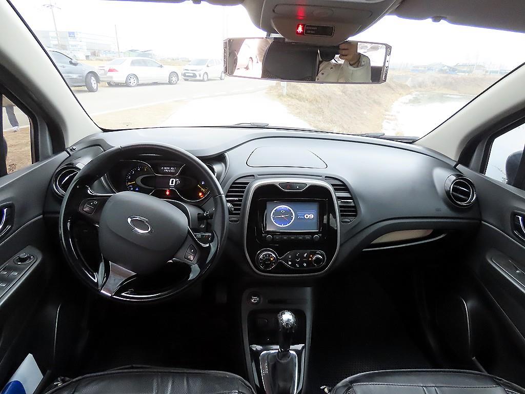 SAMSUNG QM3 - Vista 9