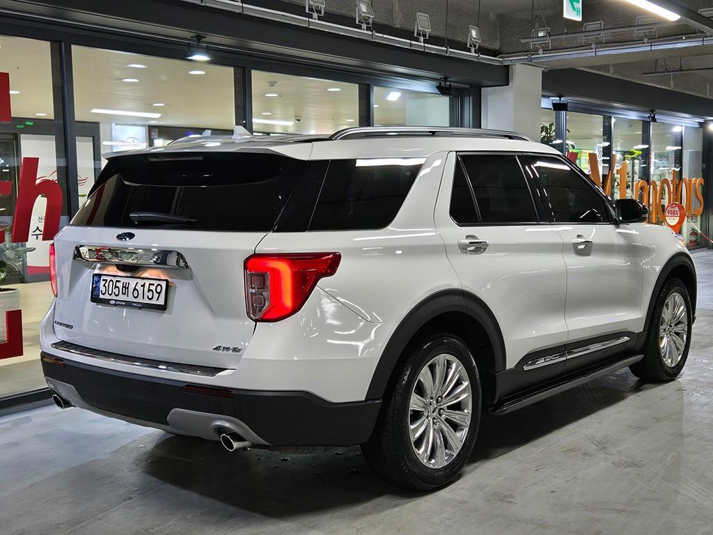 Ford Explorer - Vista 4